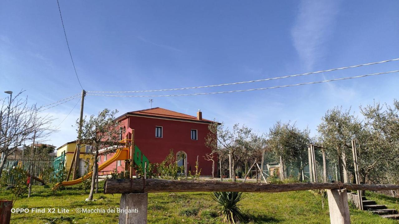 Agriturismo Macchia Dei Briganti - B&B Montefalcione 外观 照片